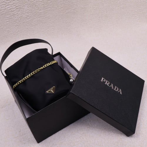 ✨쁘띠 삭 누아르 미니 리나일론 버킷백 ✨