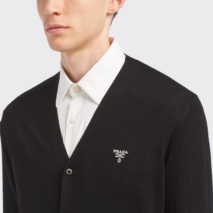 💕 프** 밀라노 로고 가디건