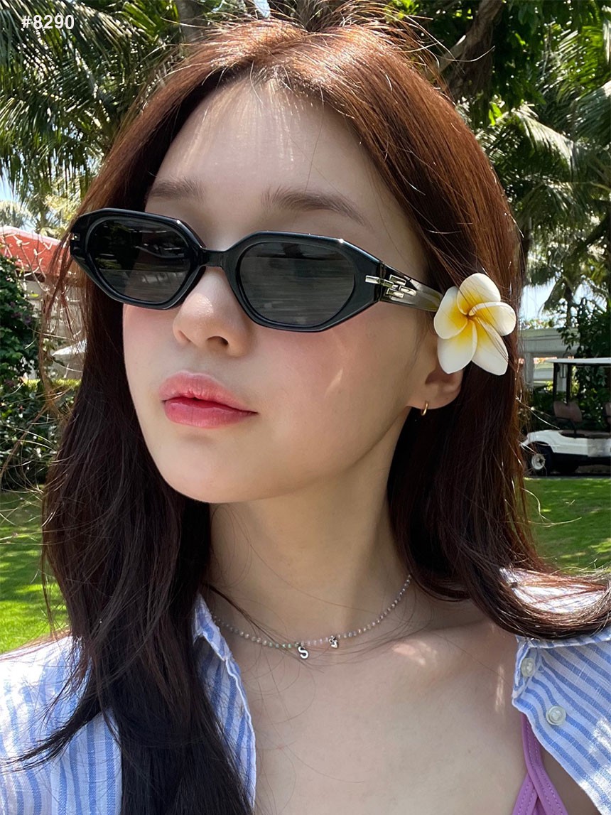 🍀 [GENTLE MONSTER] 젠틀몬스터 코르시카(CORSICA) 01 선글라스 🍀