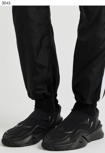 #팬디 [FENDI] 수입프리미엄급 테크니컬 flow 러너스니커즈 신상 입고💢 #태그 #신발 #3045