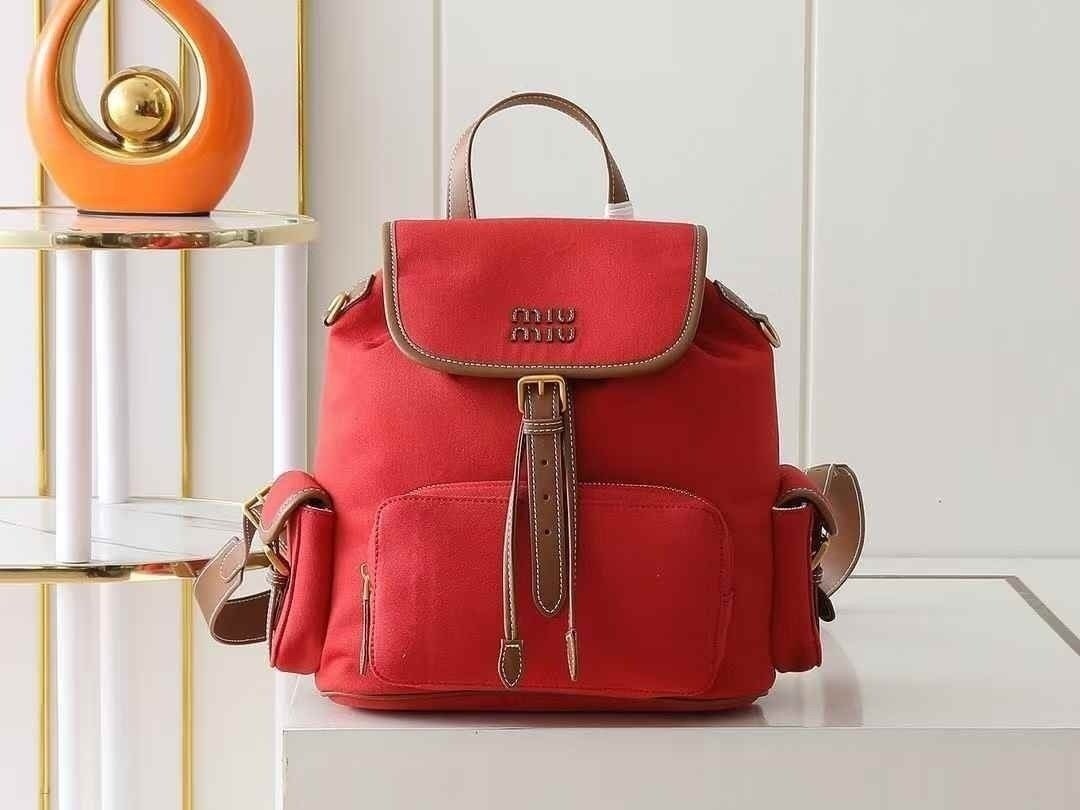 💕 미*** 레터링로고 캔버스 백팩