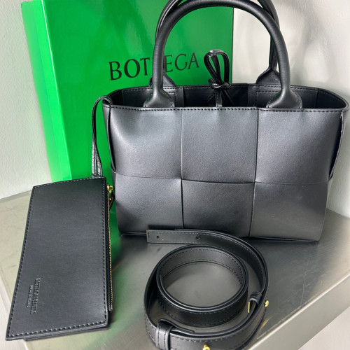 #N #보테가베네타 아르코백 미니