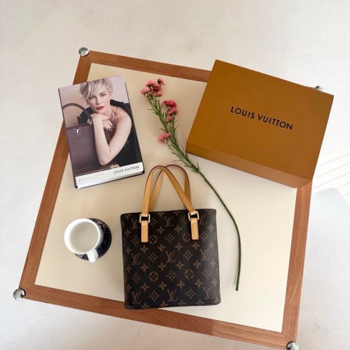 #A #루이비통 바빈백