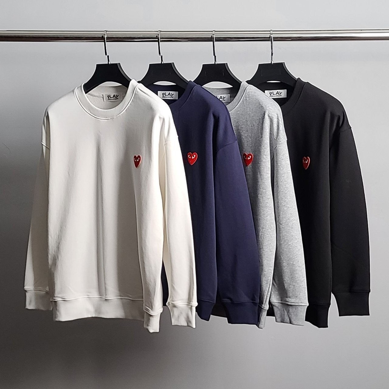 💕 꼼* 레드와펜 코튼 맨투맨