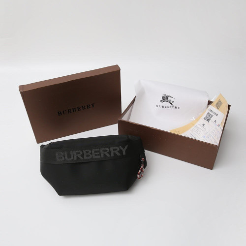 👹버버리 소니 벨트백👹