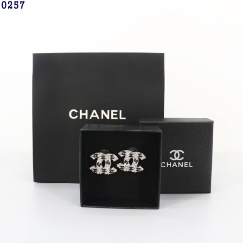 👹샤넬 CC로고 큐빅실버👹