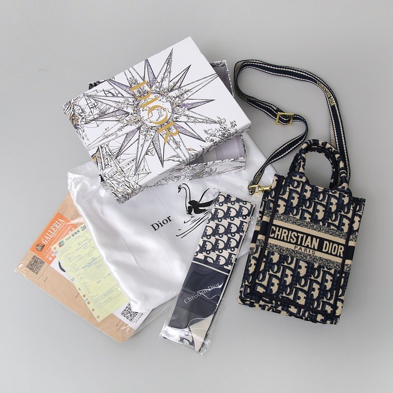 👹디올 북토트 미니 휴대폰백👹