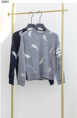 #톰브라운 [Thom Browne] 페더 인타르시아 코튼 스웨터 신상입고💢 #상의 #니트 #12041