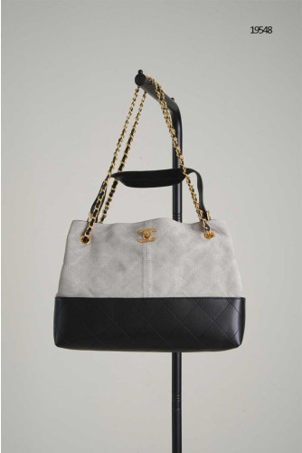 🔆 [CHANEL] 샤넬 신상 공방컬랙션 쇼핑백 스웨이드 토트백 미디움🔆