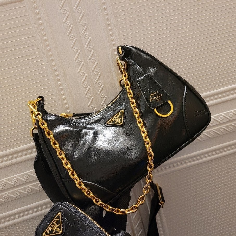 💕 프** 리에디션 2002 가죽 백