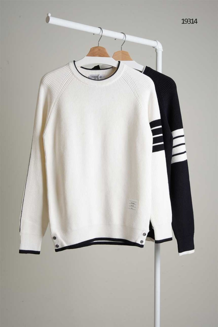 🔆 [THOM BROWNE] 톰브라운 남성 4바 울 니트 🔆