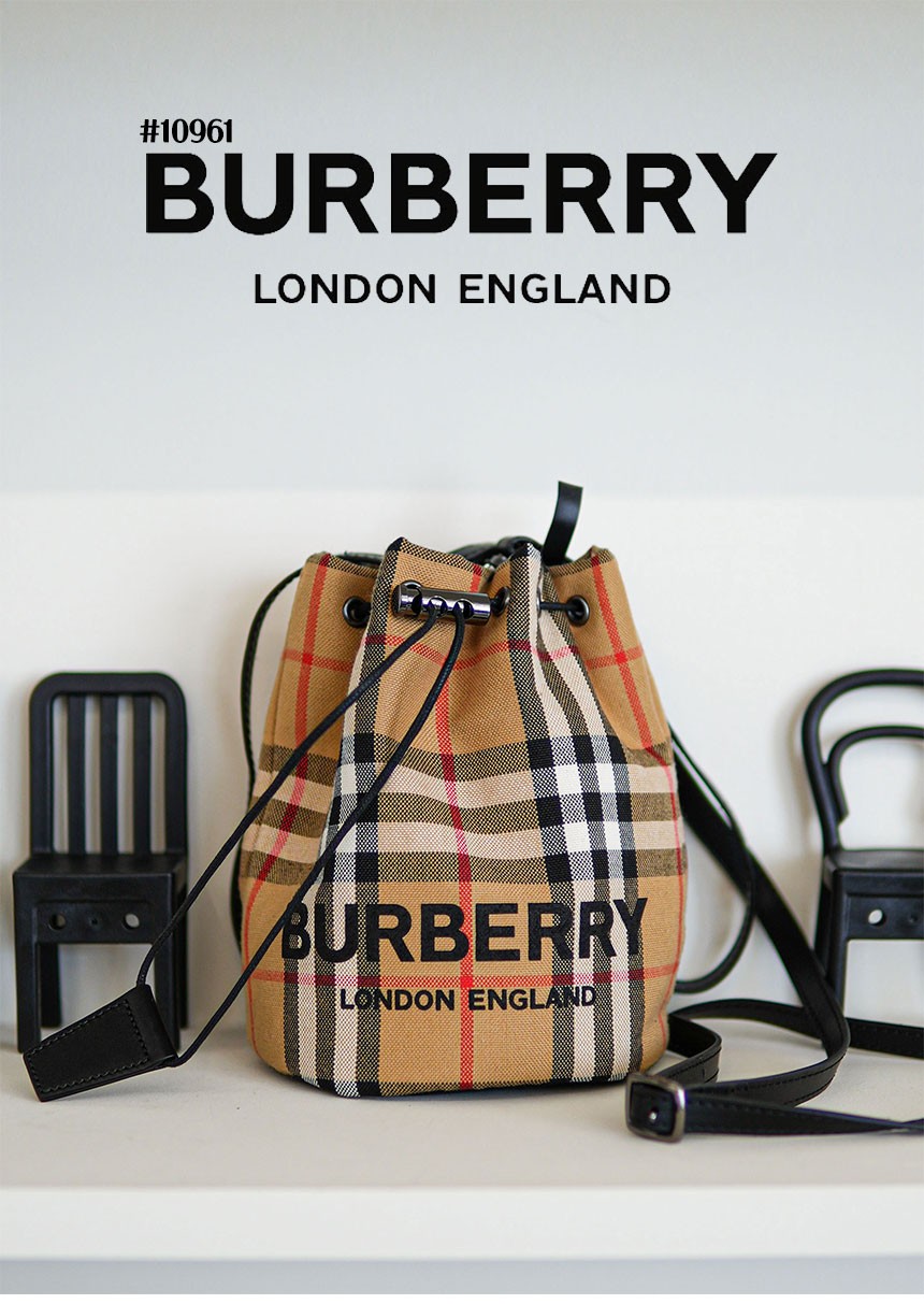 🔆 [BURBERRY] 버버리 캔버스 스트링 미니 복조리 파우치백 🔆