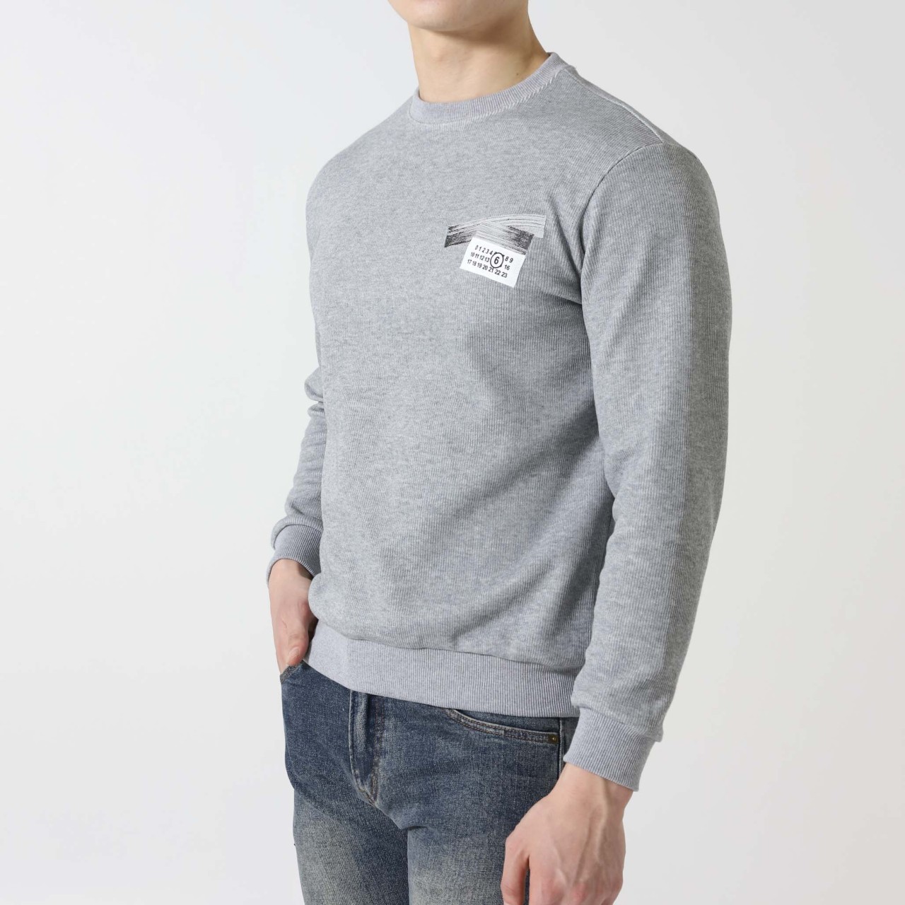 #메종마르지엘라 [ M*isonmargiela ] 수입 덕트 테이프 스웨트 셔츠 입고💢 #남성상의 #니트