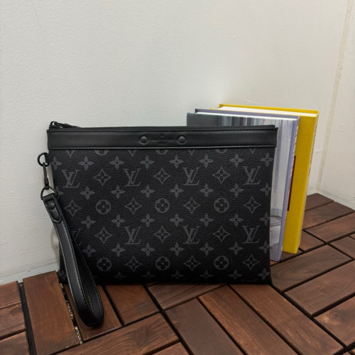 🤴🏻  #루비통 (L.V) 포쉐트 투고🤴🏻