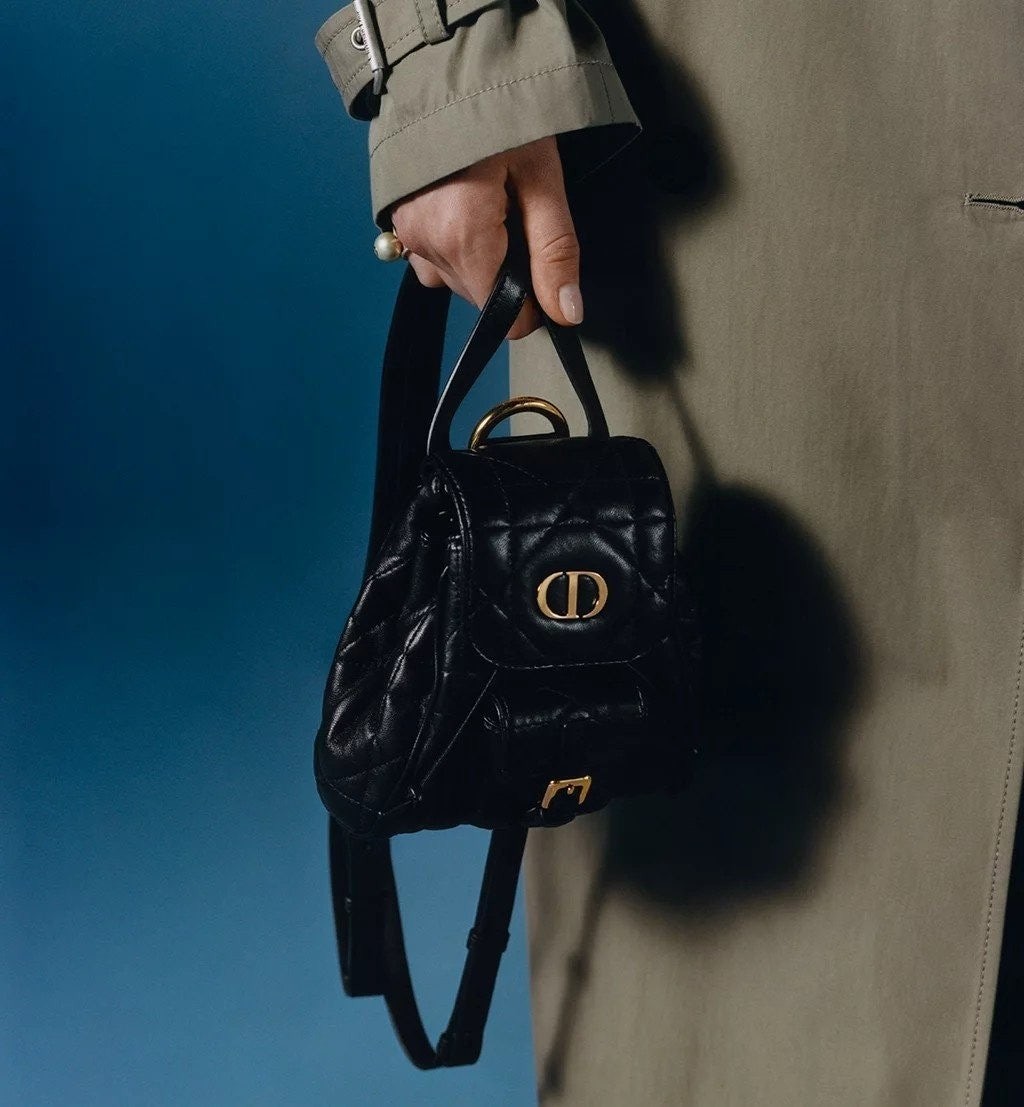 💕 디* 카로 나노 백팩 매크로까나쥬 블랙