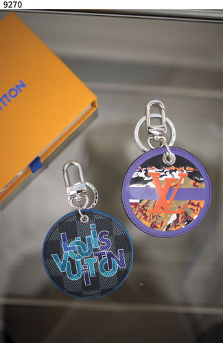 #루이비통 [Louis Vuitton] 루이비통 다미에 원형 백참 키홀더 신상입고💢 #키링 #9270
