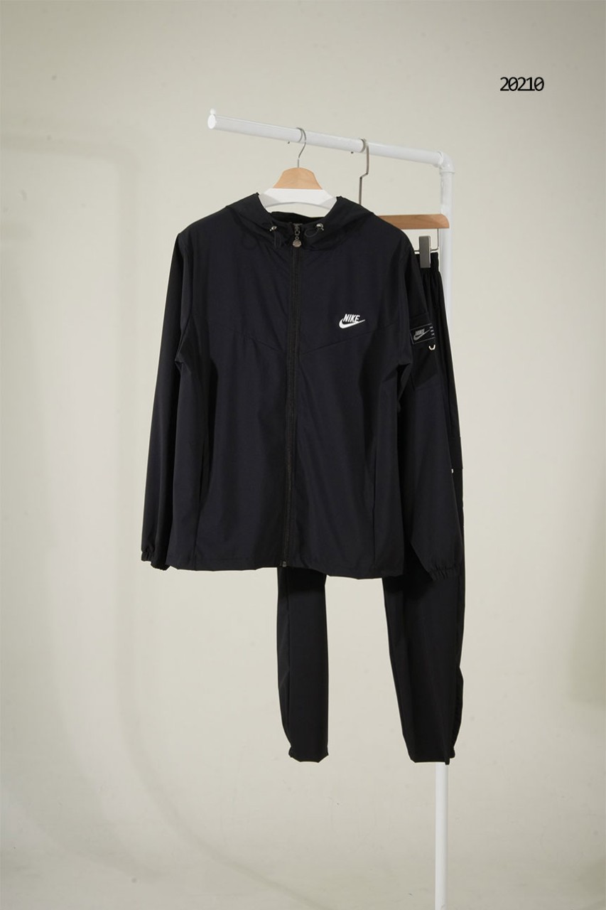 🔆 [NIKE] 나이키 올드스쿨 바람막이 스트링 후드자켓 & 조거 팬츠 셋🔆