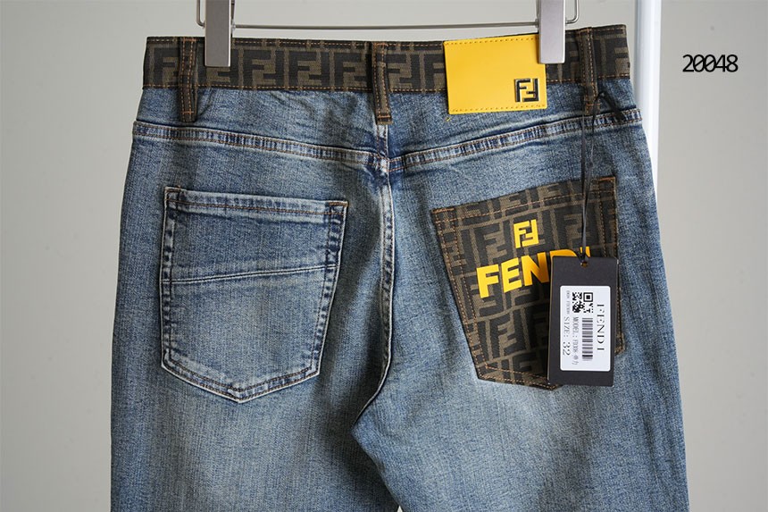 🔆 [FENDI] 펜디 FF 모노그램 트리트먼트 데님 팬츠 🔆