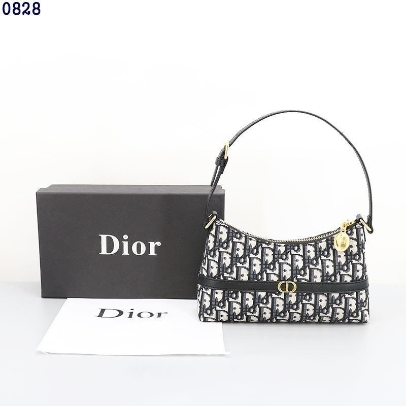 💕 디* 30몽테인 오블리크 미니 호보 숄더백 (오블리크)