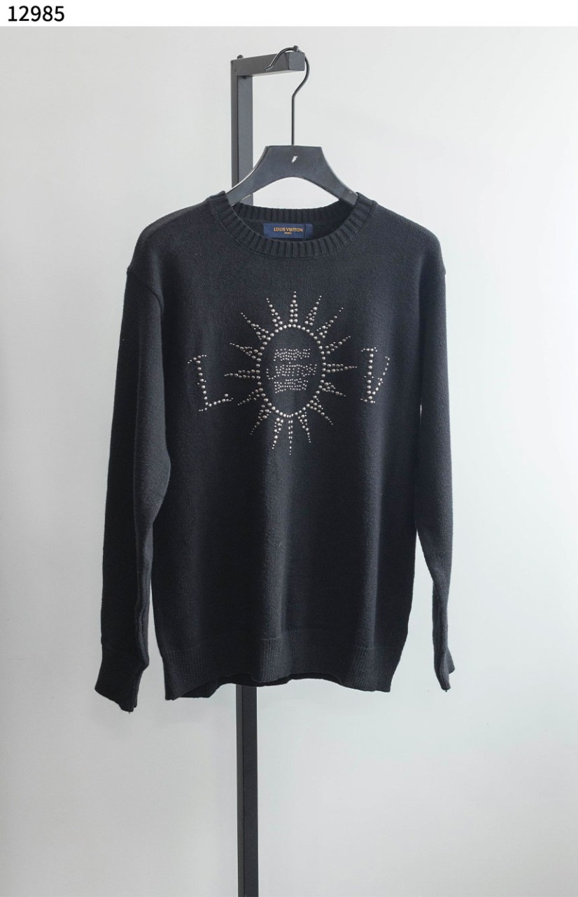 #루이비통 [Louis Vuitton] 𝗟𝗩 울 긴팔 크루넥 스웨터 신상입고💢 #상의 #니트 #12985