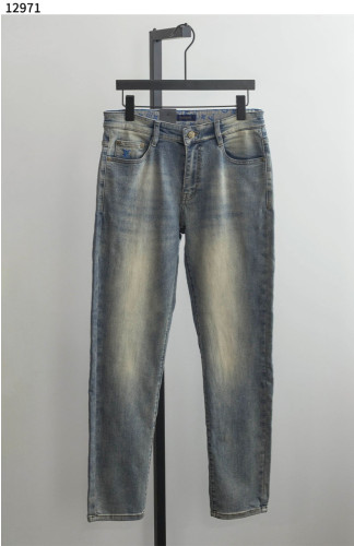 #루이비통 [Louis Vuitton] 엠브로이드 포켓 슬림진 신상입고💢 #하의 #팬츠 #12971