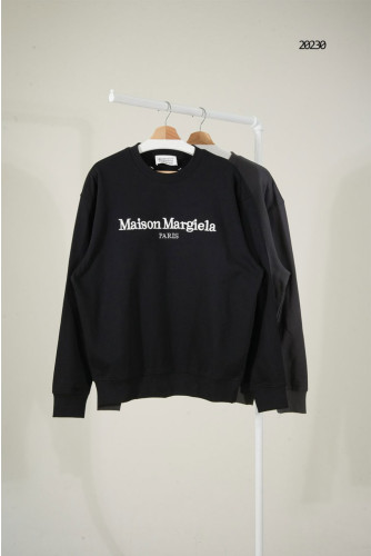 🔆 [Maison Margiela] 메종마르지엘라 자수 로고 후면 넘버링 맨투맨 🔆