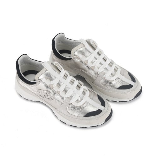 #슈즈 샤.넬 25FW CC로고 벨벳 스웨이드 <실버> (hoy 697264)