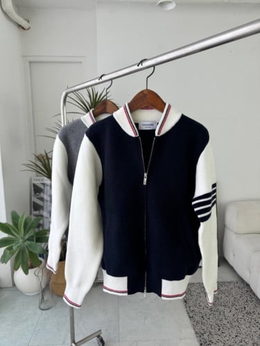 (111)톰*** 완장 집업