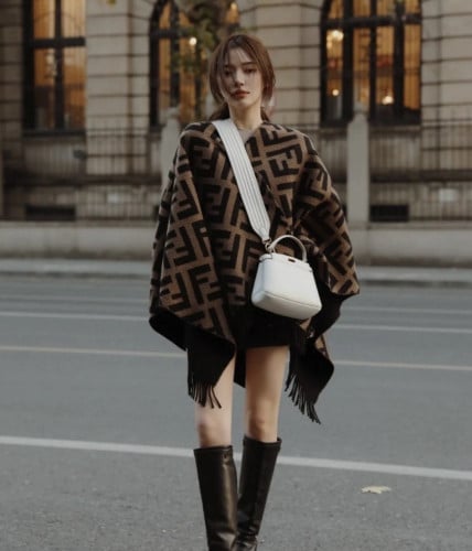 펜V리버서블 판초