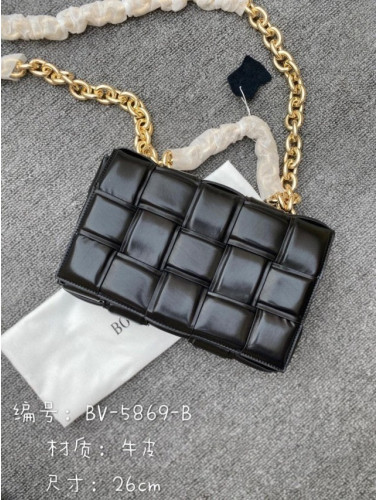 💕 보** 패디트 체인 카세트백