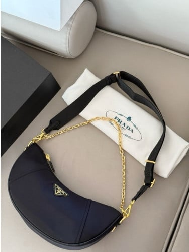 💕 프** 드뮈룬 리나일론 숄더백