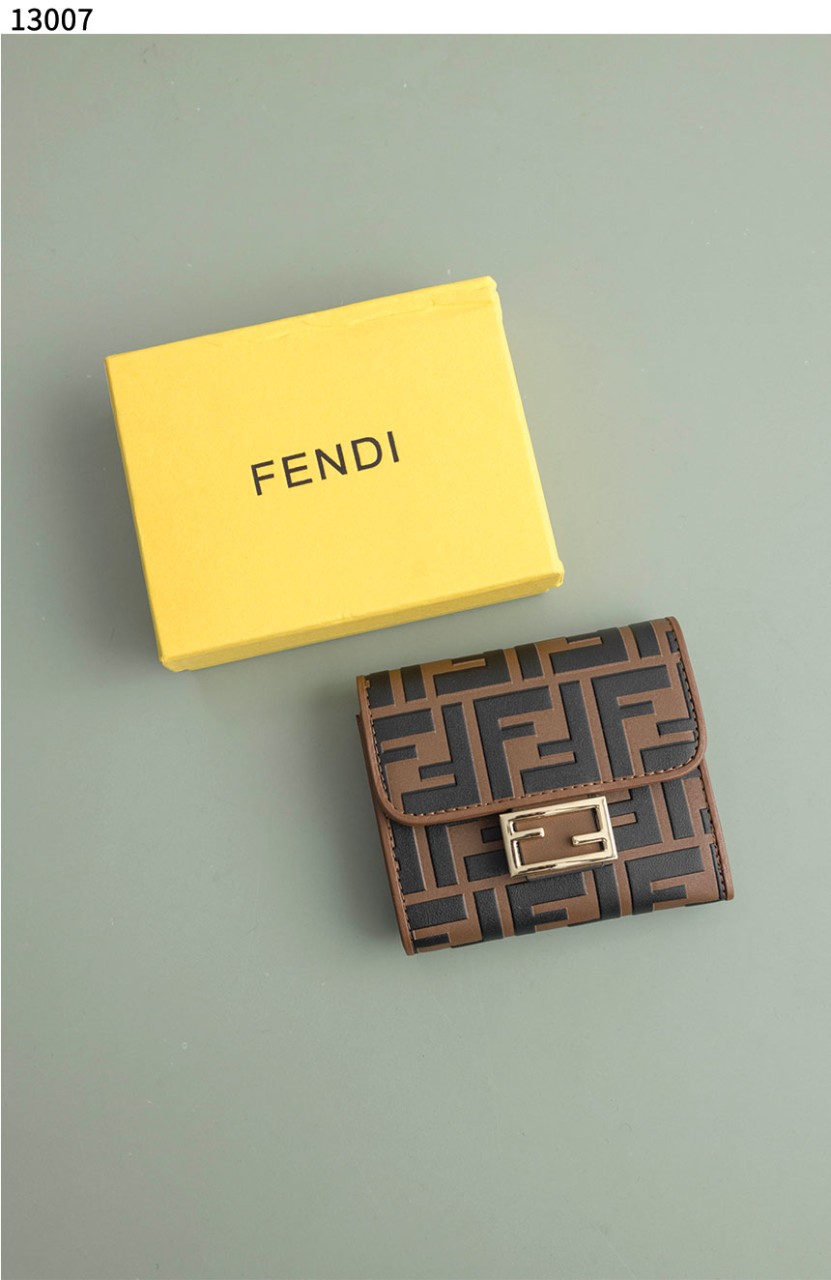 #펜디 [FENDI] FF 다이아몬드 반지갑 신상입고💢 #지갑 #13007