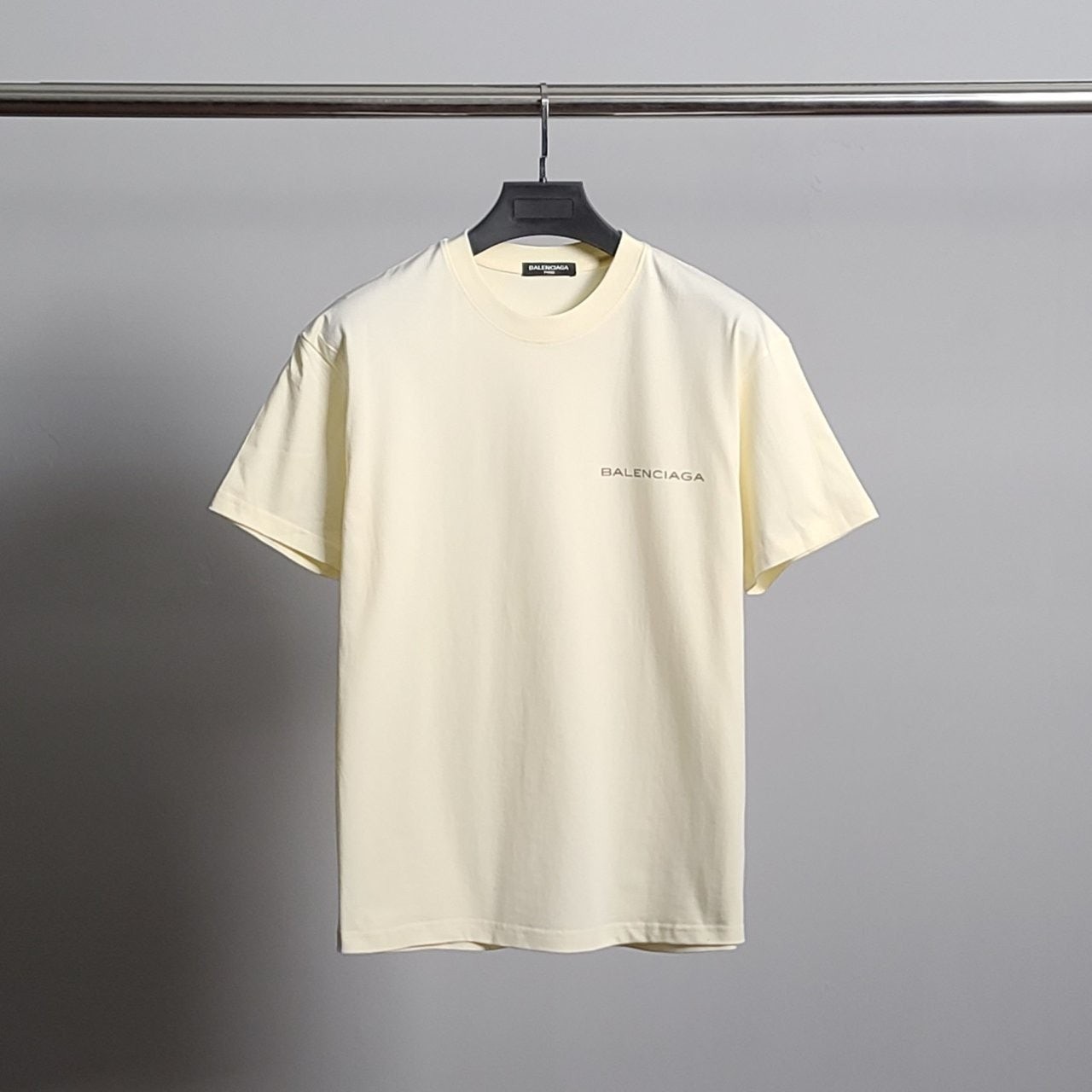 💕 발**** 클래식로고 코튼 반팔티