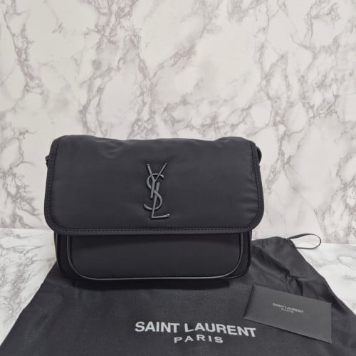 #니키메신저백 에코닐 소재 (최상급)