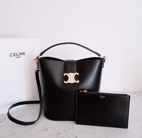 💕 셀** 고급 루이즈백 미디움 카프스킨 레더 블랙