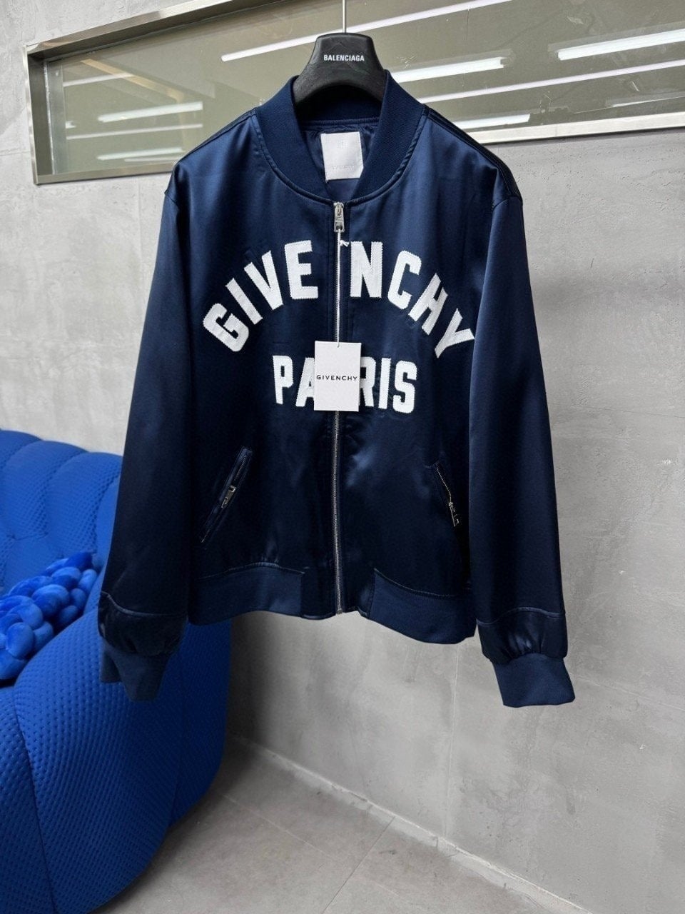 새틴 자수 붐버 GV-623