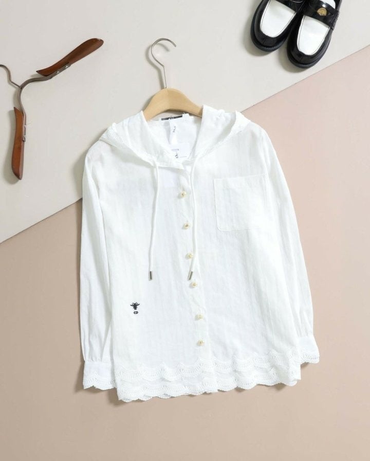 여성 꿀벌 레이스 긴팔 후드 블라우스 DI-1860