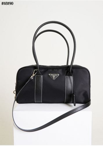 🔆 [PRADA] 프라다 리나일론 탑 핸들 백 🔆