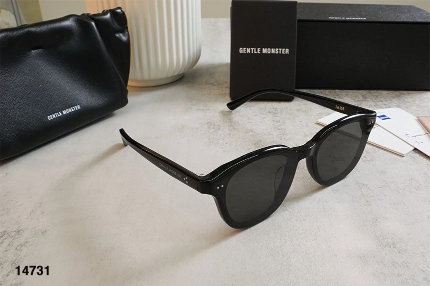 🔆 [GENTLE MONSTER] 젠틀몬스터 고퀄 남여공용 'JADE' 선글라스🔆