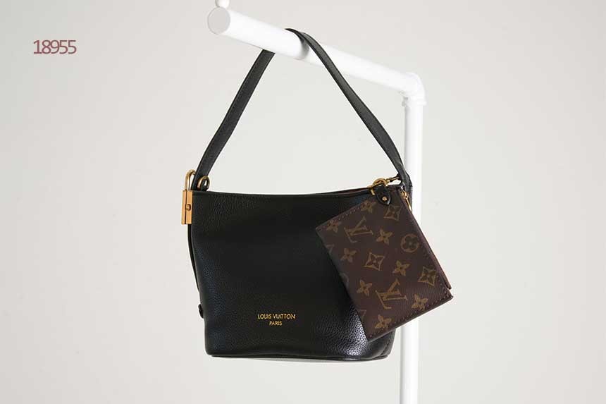 🔆 [Louis Vuitton] 루이비통 로우 키 올인 BB 블랙 🔆