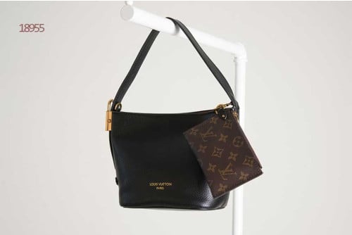 🔆 [Louis Vuitton] 루이비통 로우 키 올인 BB 블랙 🔆