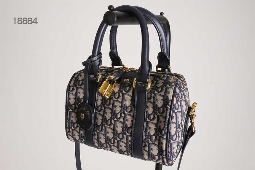 🔆[DIOR] 크리스찬 디올 그루브 20 백 🔆