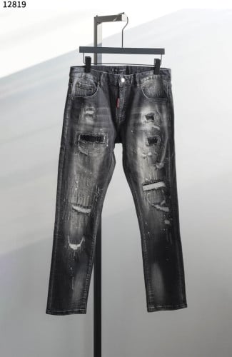 #디스퀘어드2 [dsquared2] 디스 디테일 페이크 패치워크 스케이터 진 신상입고💢 #하의 #팬츠 #12819