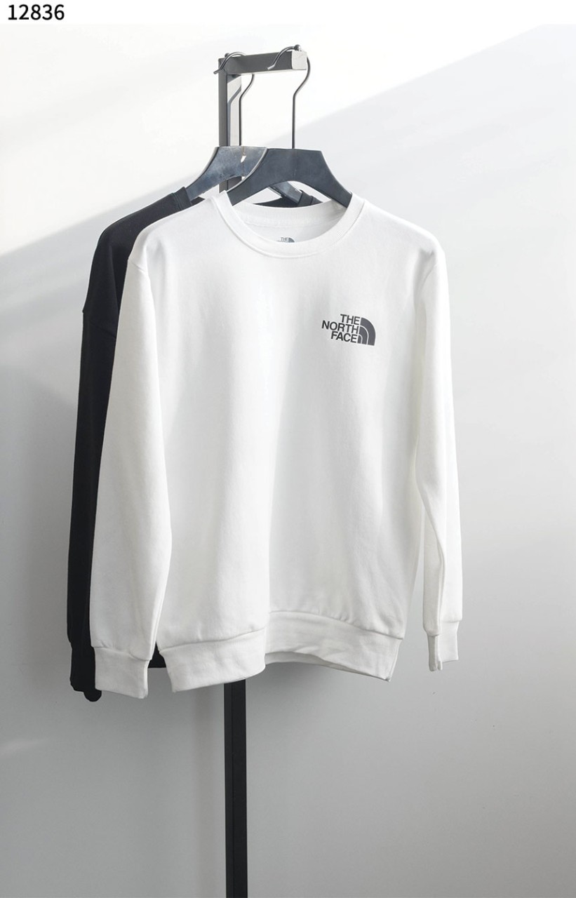 #노스페이스 [The North Face] 백로고 라운드 맨투맨 티셔츠 신상입고💢 #상의 #티셔츠 #12836