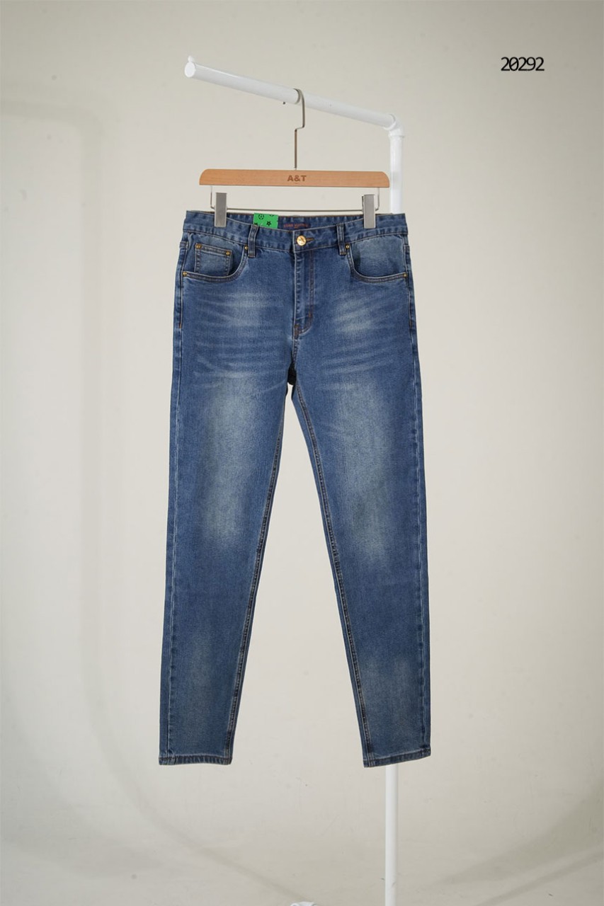 🔆 [Louis Vuitton] 루이비통 포켓 모노그램 엠보 워싱 데님 진 🔆