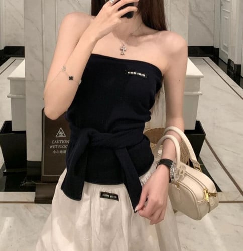 💕 미*** 로고패치 튜브탑 - 수입