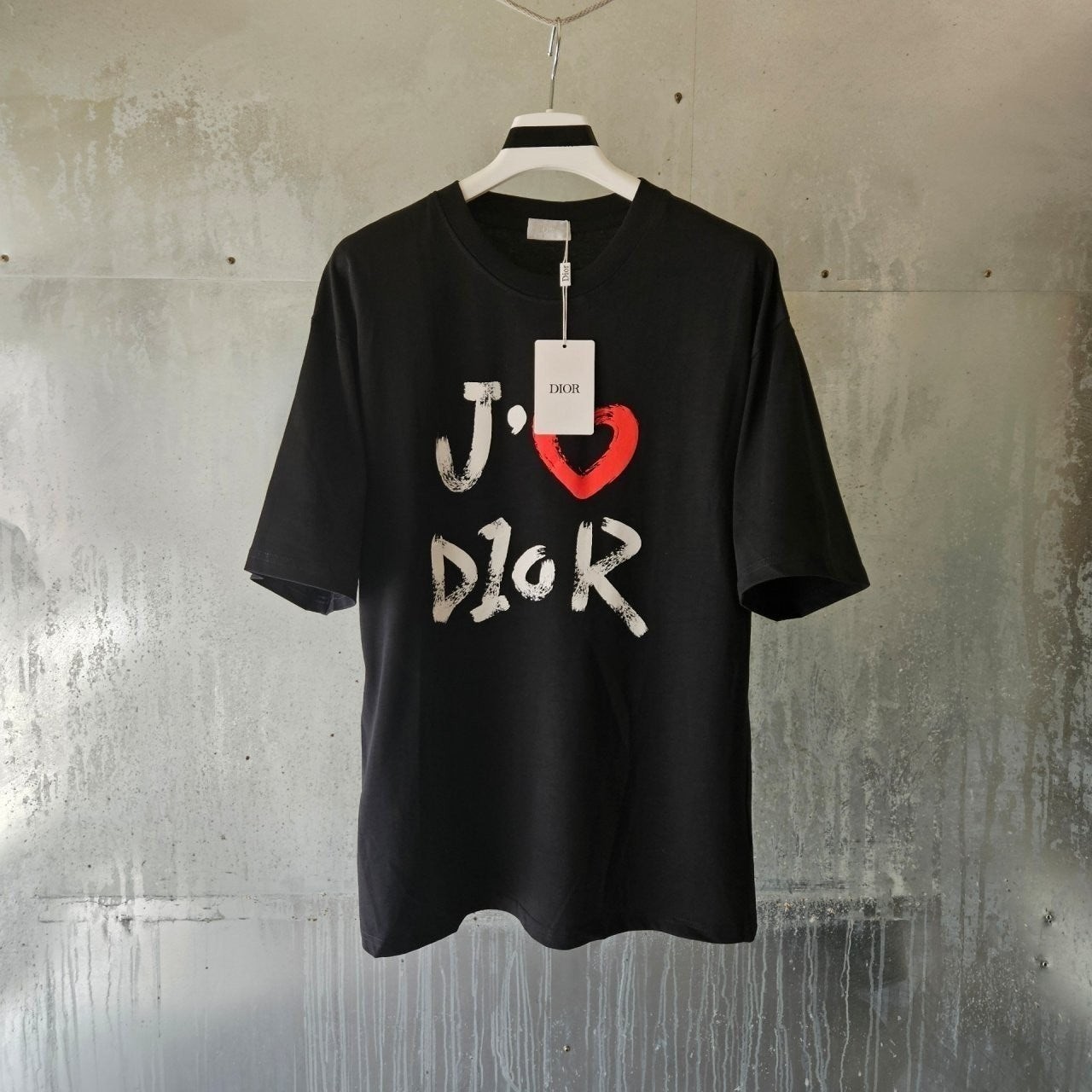 💕 디* 페인팅 로고 티셔츠