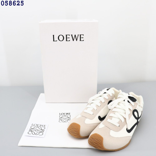 👹로에베 발레 러너 나일론 카프스킨 스니커즈👹