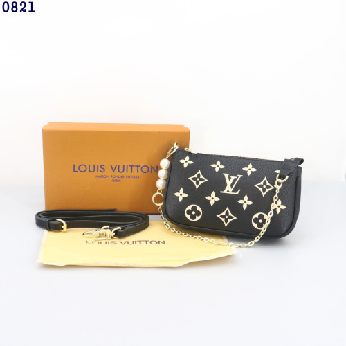 👹루이비통 미니 포쉐트 숄더백 블랙👹