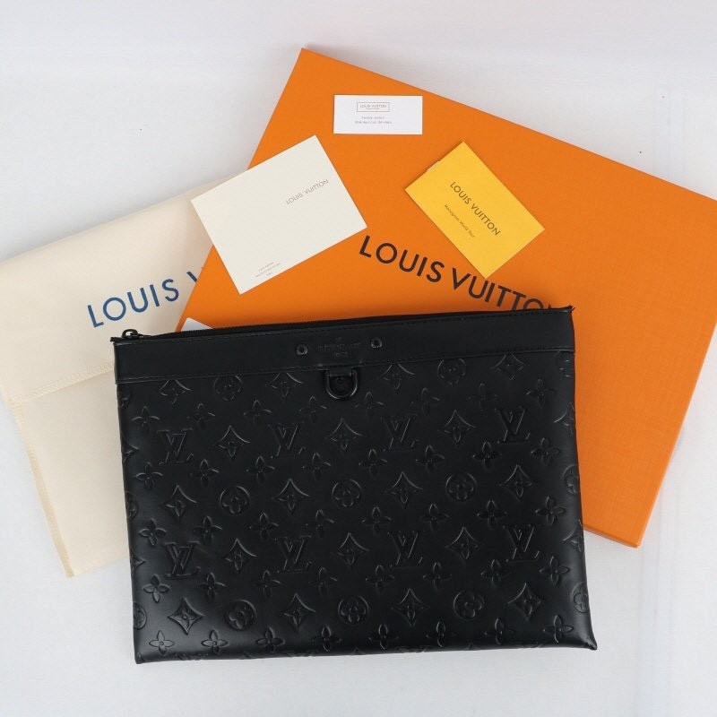 👹루이비통 M62291 포쉐트 클러치👹